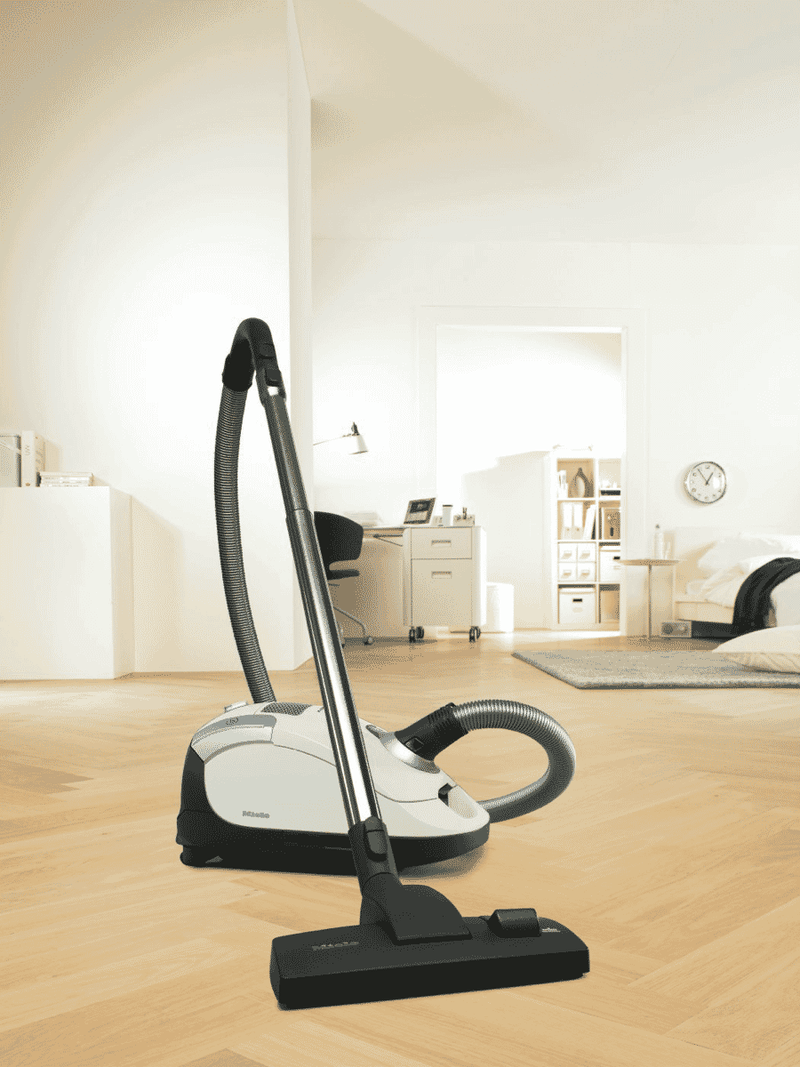 Miele Compact C1 Young Style Bagged Vacuum White